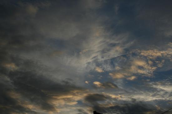 この1年で撮った雲画像を投稿する_2251799813685247