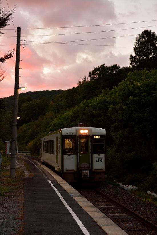 慌てずに正々堂々と秘境駅に行ってきたから写真うｐする_2.8544953854119E+45