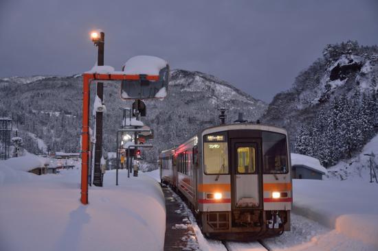 怯まずに正々堂々と秘境駅に行ってきたから写真うｐする_9.4447329657393E+21