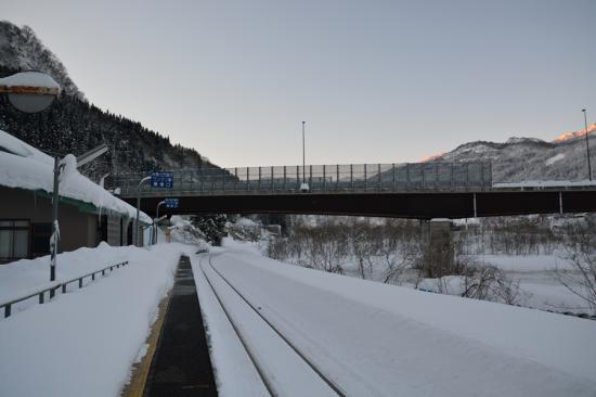 怯まずに正々堂々と秘境駅に行ってきたから写真うｐする_7.7371252455336E+25