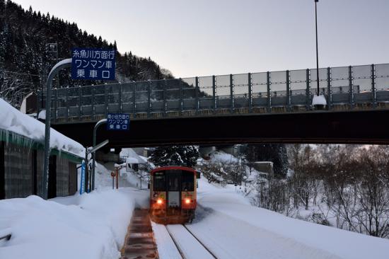 怯まずに正々堂々と秘境駅に行ってきたから写真うｐする_1.2676506002282E+30