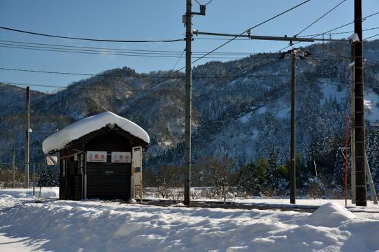 怯まずに正々堂々と秘境駅に行ってきたから写真うｐする_2.9931553532537E+51