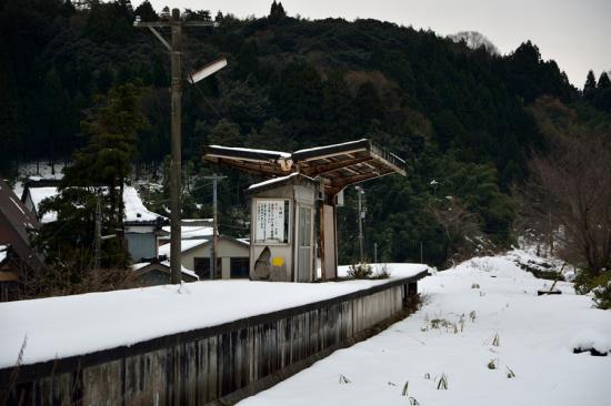 怯まずに正々堂々と秘境駅に行ってきたから写真うｐする_3.5336941295568E+72