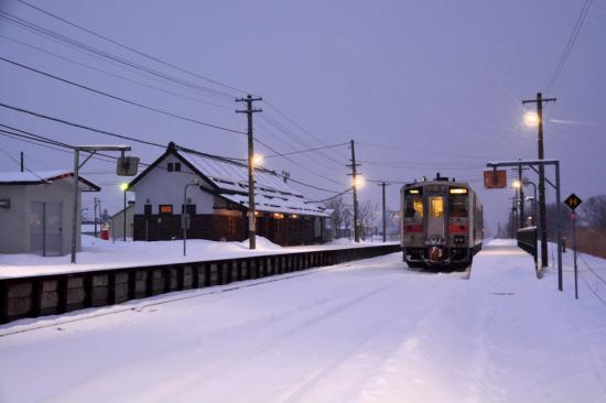 迷わずに正々堂々と秘境駅に行ってきたから写真うｐする_2.6959946667151E+67